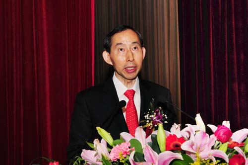 8、中國國際文化傳播中心黨組書記、執(zhí)行主席龍宇翔在揭牌儀式上致辭。.jpg